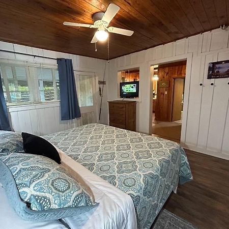 Mountain Lake Cottages 헨더슨빌 외부 사진