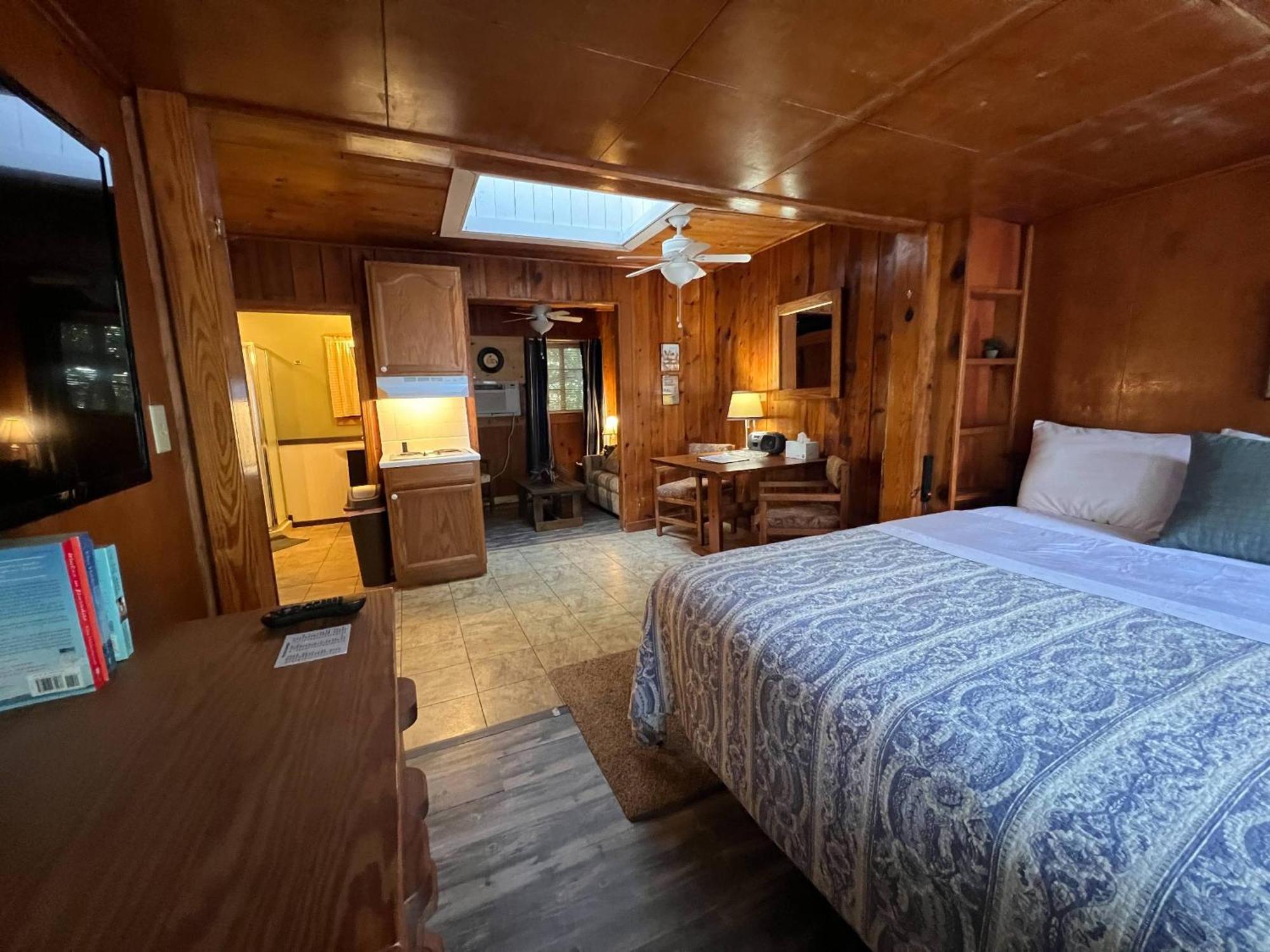 Mountain Lake Cottages 헨더슨빌 외부 사진