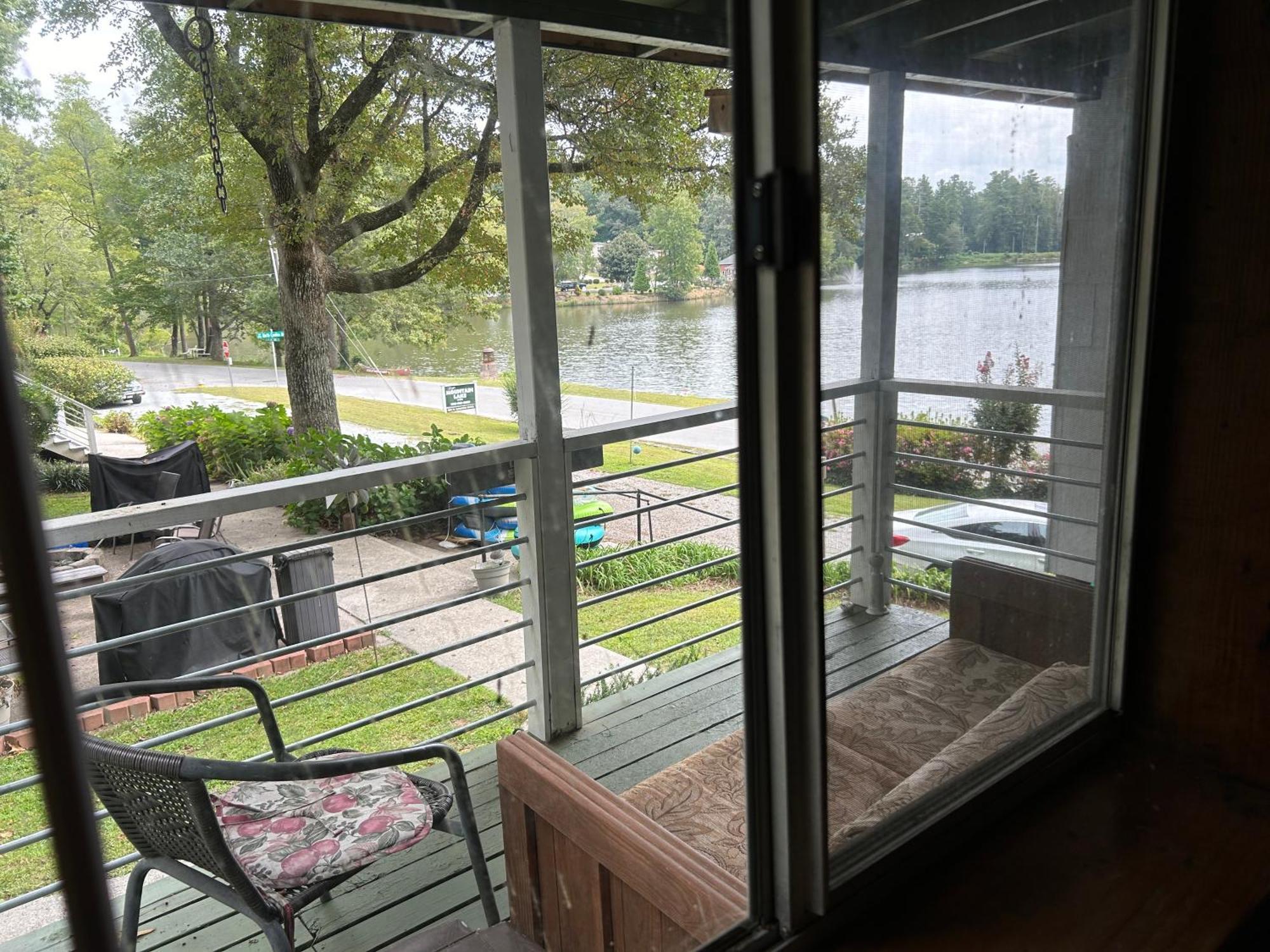 Mountain Lake Cottages 헨더슨빌 외부 사진